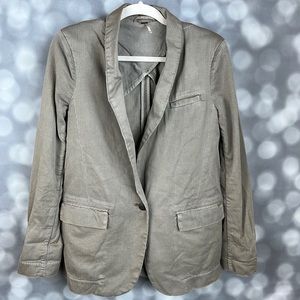 Free People women’s single button blazer. Size Small.